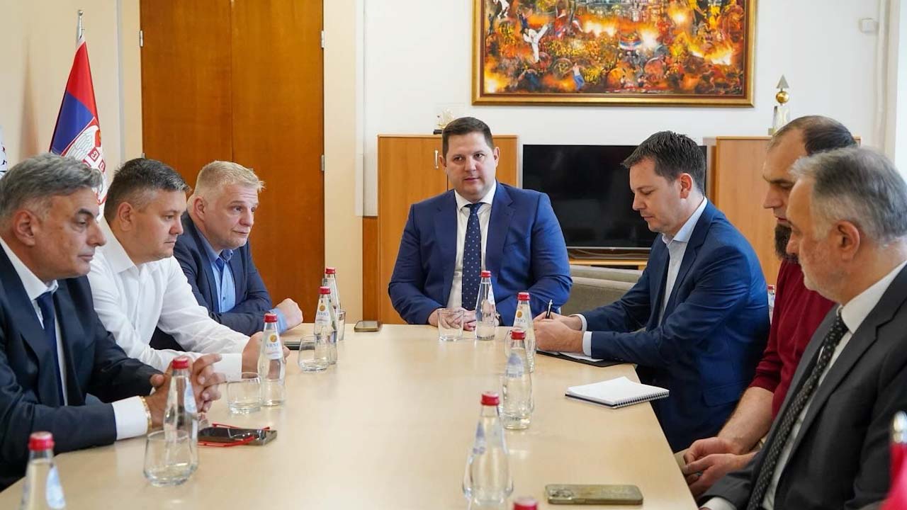 Ministar Gajić ugostio delegaciju EUBC: Beograd spreman za EP u boksu